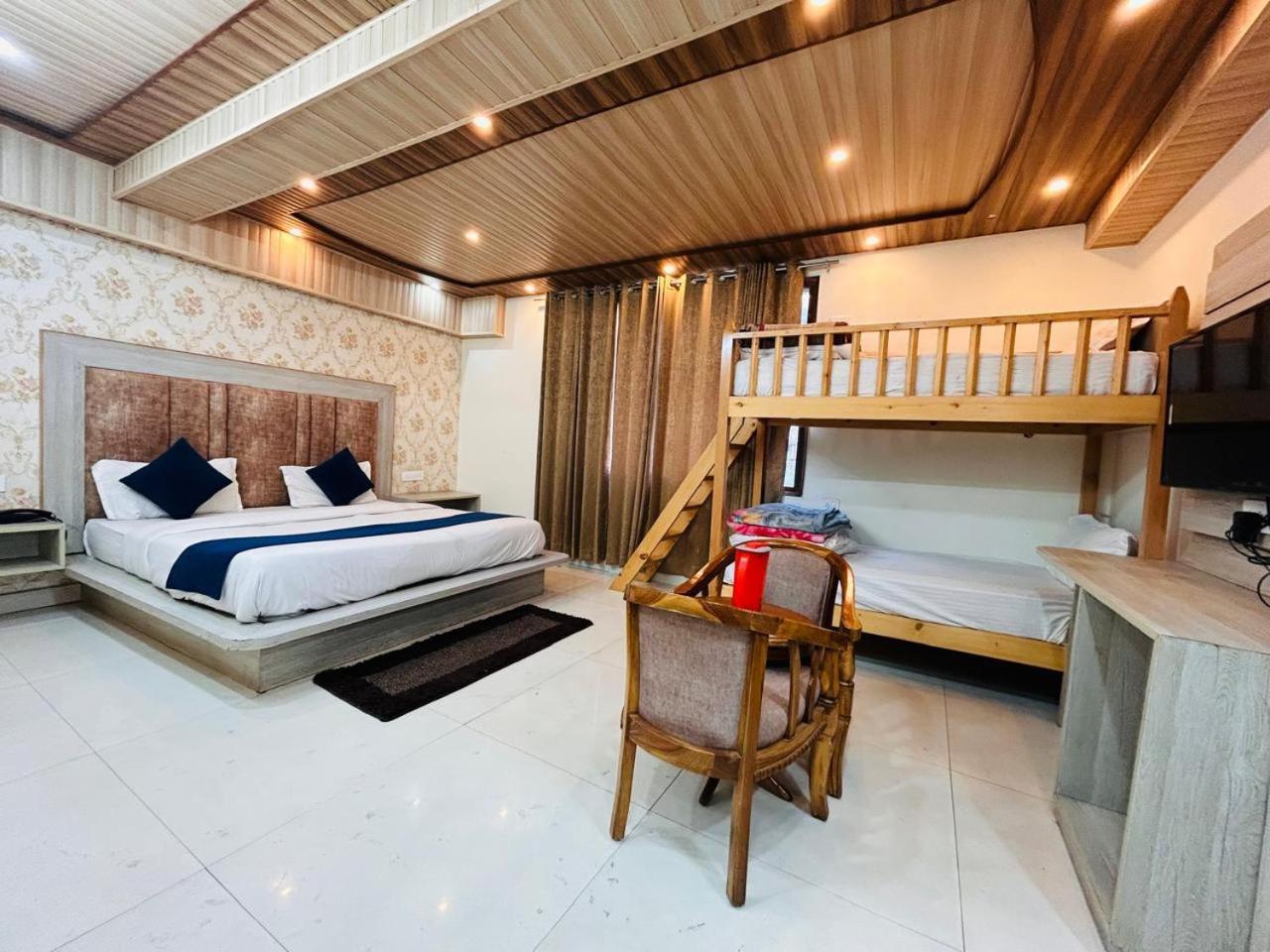 Yog Maya Regency B&B Шімла Екстер'єр фото