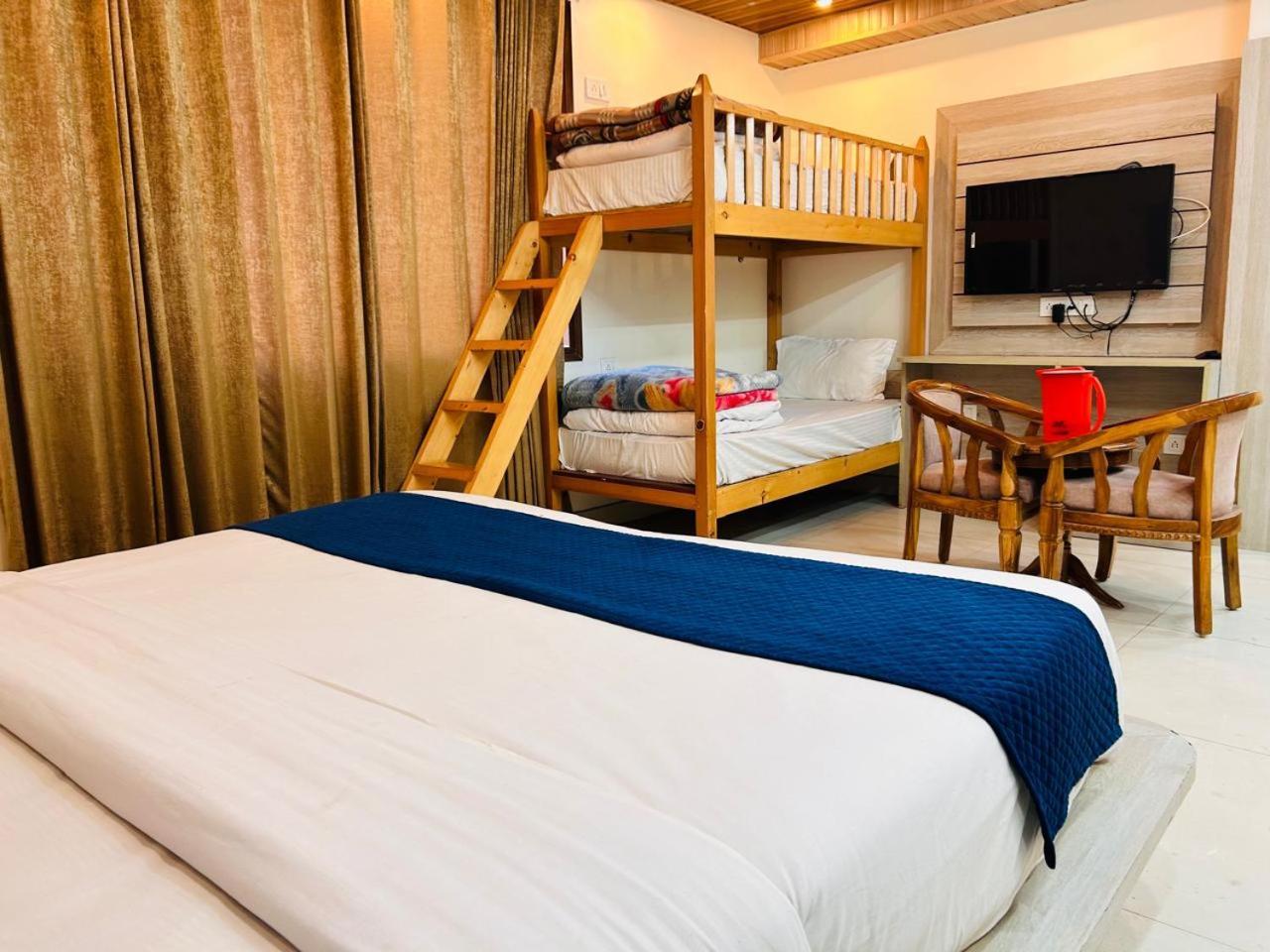 Yog Maya Regency B&B Шімла Екстер'єр фото